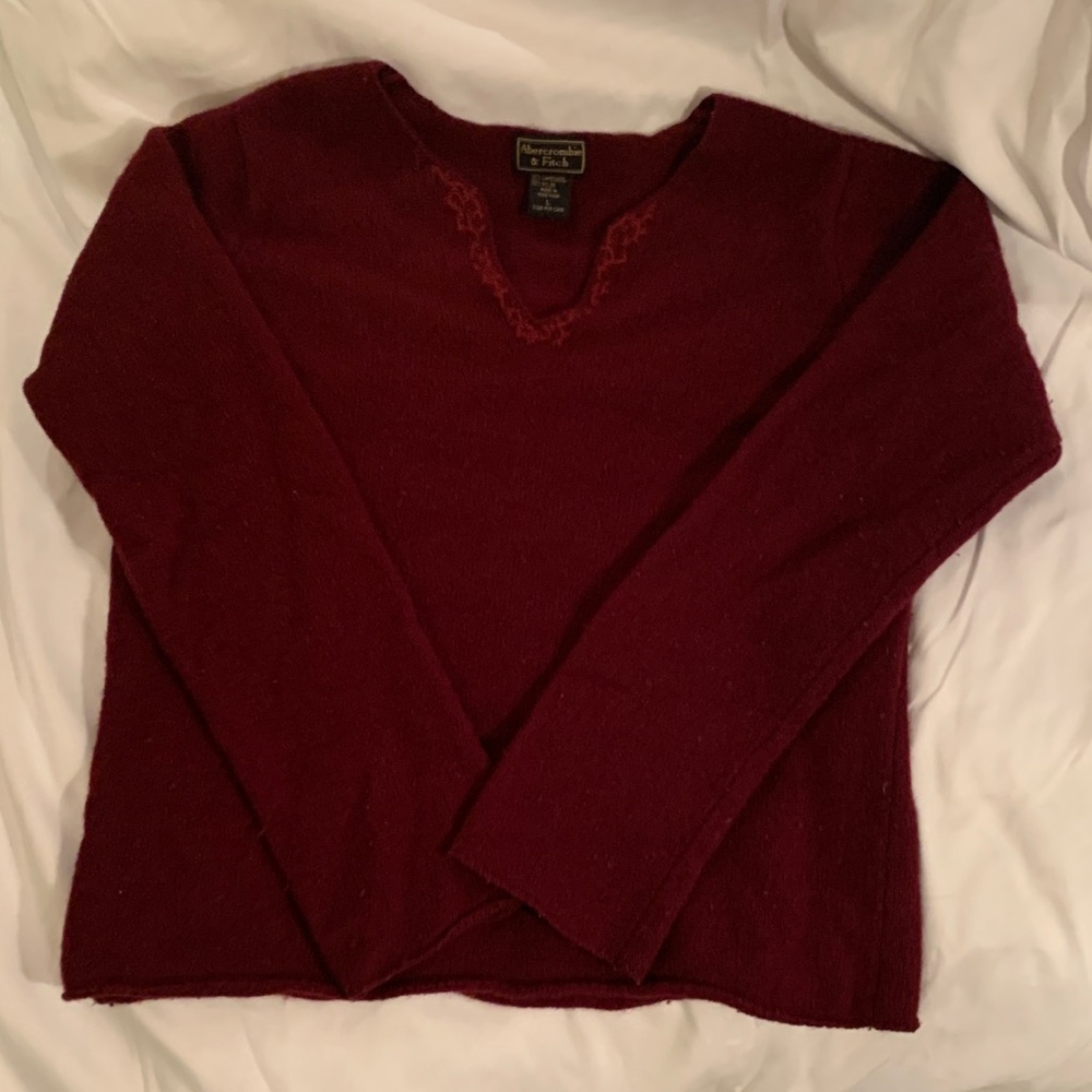 maroon abercrombie & fitch vintage sweater